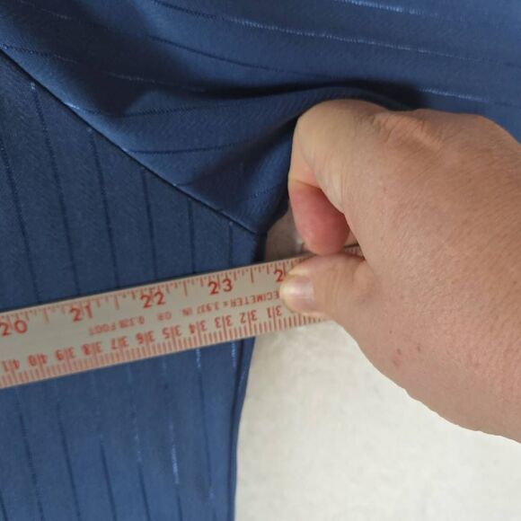 Lilly Dache Men's Textured Jacquard Striped Raglan Sleeve Polo Shirt Blue Large - Picture 3 of 6